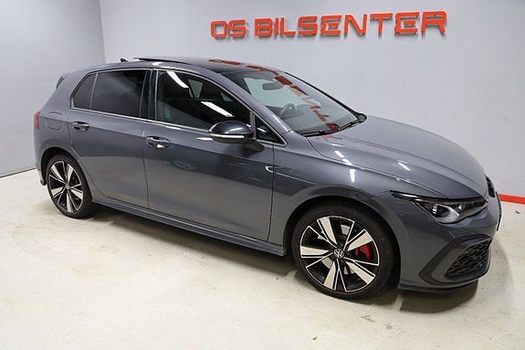 Volkswagen Golf VIII 3 of 12
