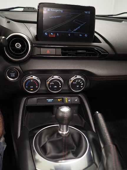 Mazda MX-5 20 of 30