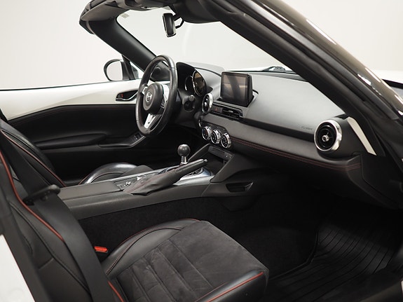 Mazda MX-5 11 of 30