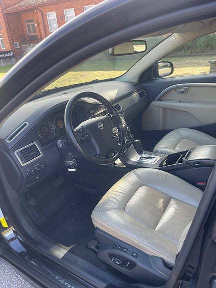 Volvo S80 7 of 11
