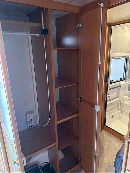 Knaus Azur 495 13 of 21