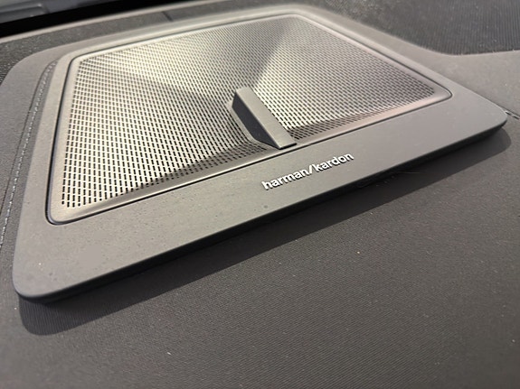 Polestar 4 21 of 30