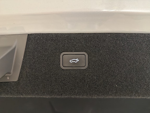 Polestar 4 25 of 30