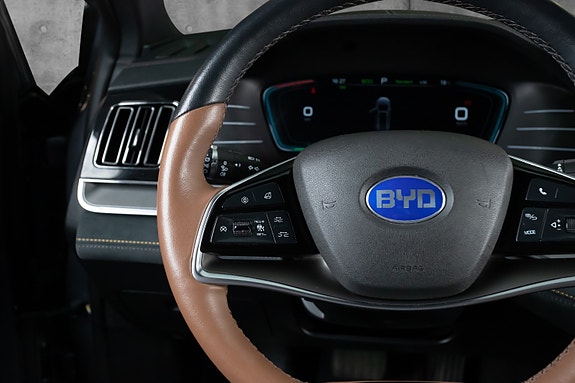 BYD Tang 15 of 23