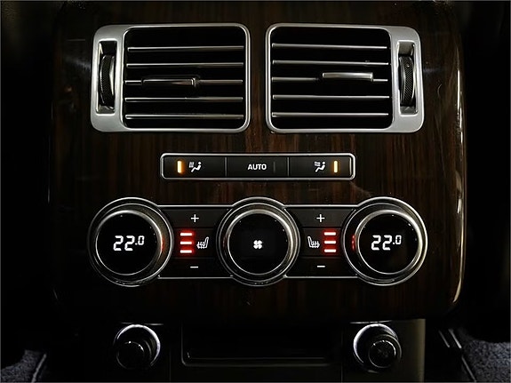 Land Rover Range Rover 23 of 30