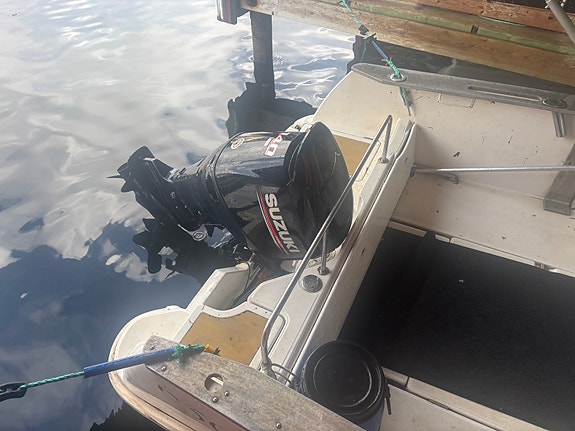 Brukt godt utrustet båt, brukt til hummer og krabbe fiske. 11 of 14