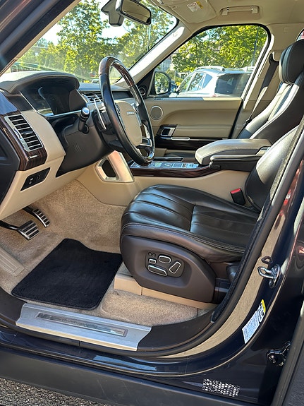 Land Rover Range Rover 6 of 30