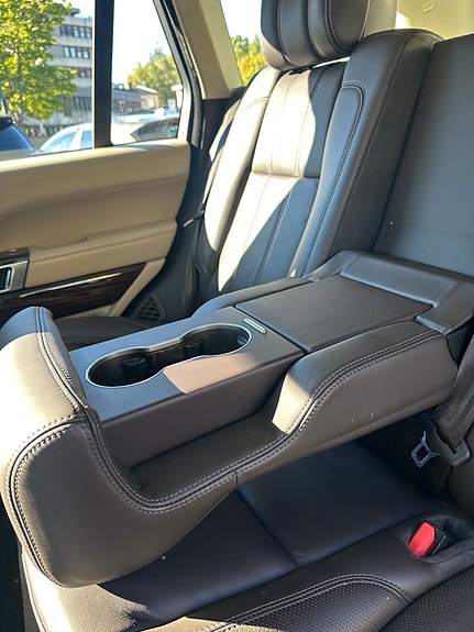 Land Rover Range Rover 19 of 30