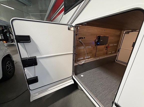 Bilde 15 av KABE Imperial TRAQ i830 LGB