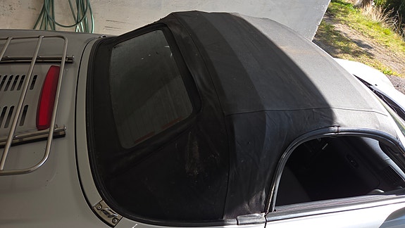Toyota MR2 8 of 21