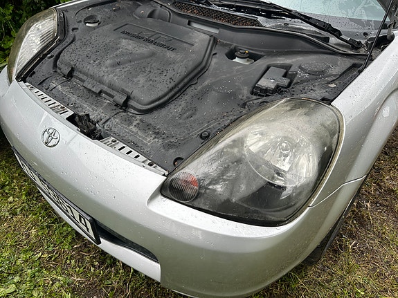 Toyota MR2 20 of 21