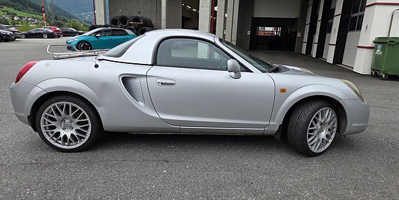 Toyota MR2 2 of 21
