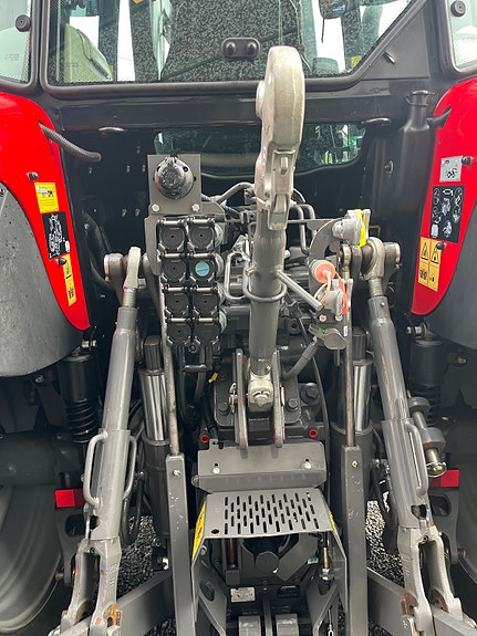 Massey Ferguson MF 5713 S Dyna 4 2019, kr 749 000,-