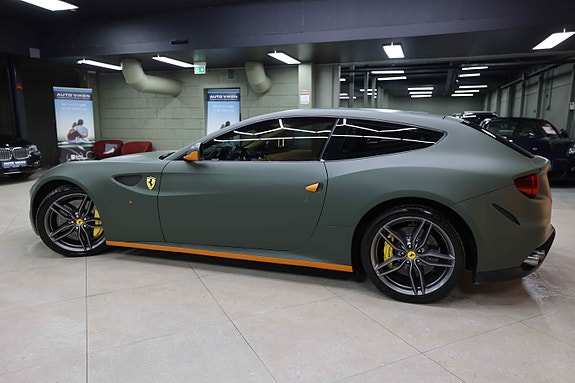 Ferrari FF 7 of 30
