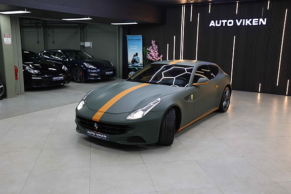 Ferrari FF 16 of 30