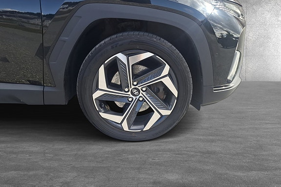 Hyundai Tucson 11 of 29