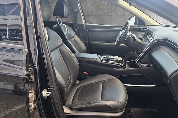 Hyundai Tucson 16 of 29