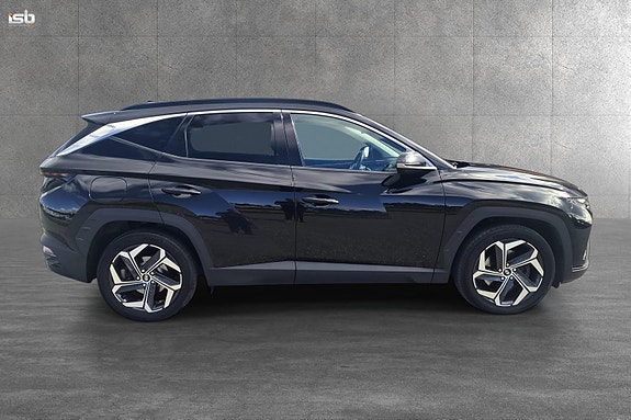 Hyundai Tucson 2 of 29