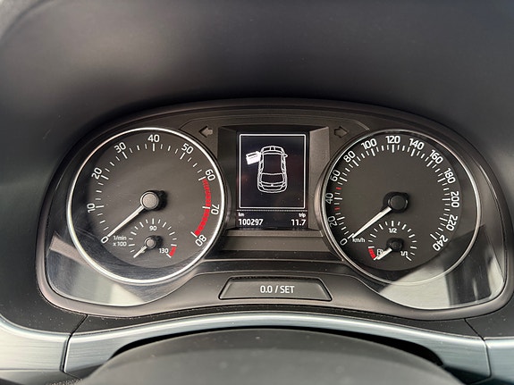 Skoda Fabia 11 of 18