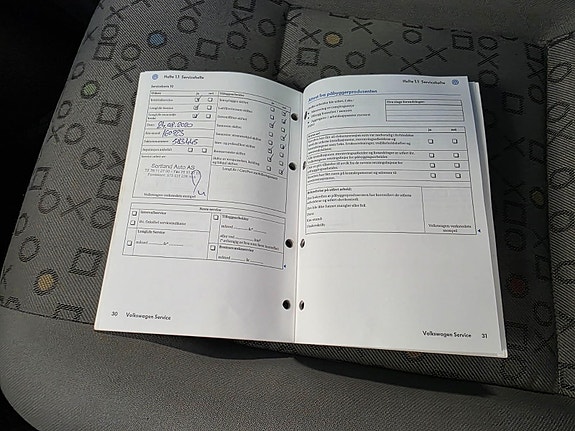 Volkswagen Transporter 28 of 28