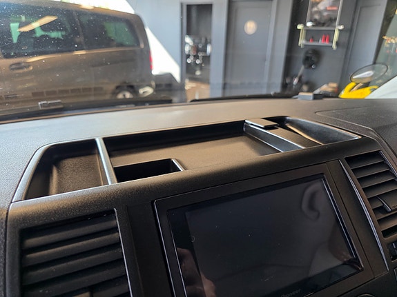 Volkswagen Transporter 20 of 28