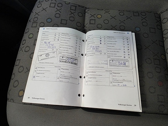 Volkswagen Transporter 27 of 28