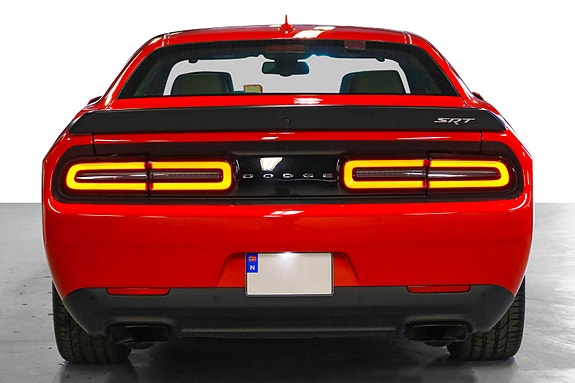 Dodge Challenger 20 of 30