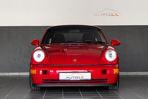 Porsche 911 4 of 26