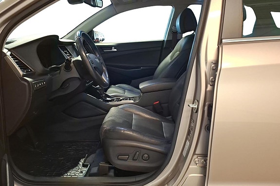 Hyundai Tucson 8 of 25