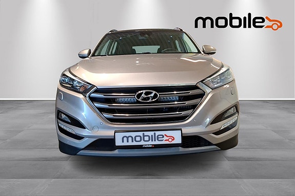Hyundai Tucson 18 of 25
