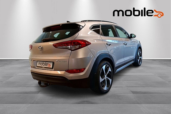 Hyundai Tucson 3 of 25