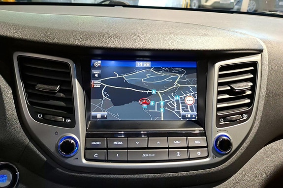 Hyundai Tucson 12 of 25
