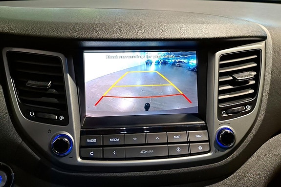 Hyundai Tucson 13 of 25