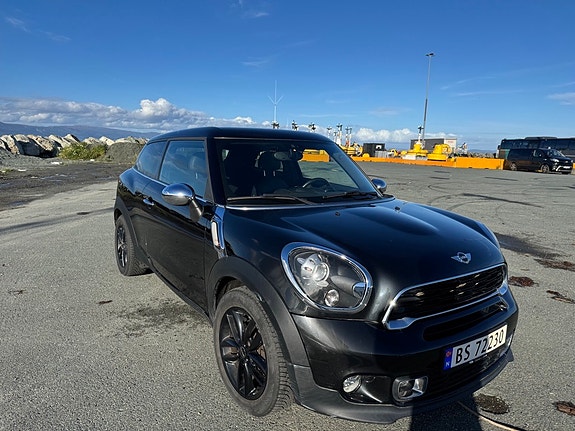 MINI Cooper S 10 of 30