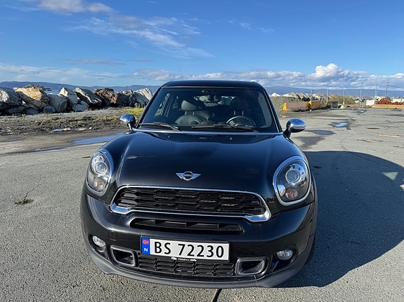 MINI Cooper S 2 of 30