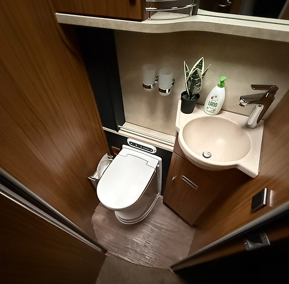 Hymer B 690 24 of 30