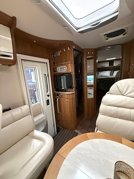Hymer B 690 6 of 30