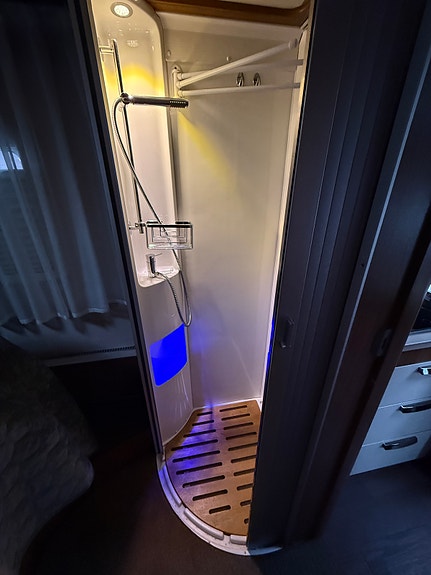 Hymer B 690 13 of 30