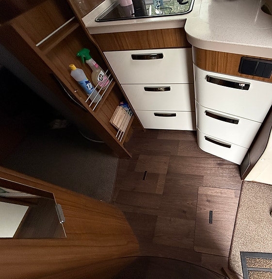 Hymer B 690 30 of 30