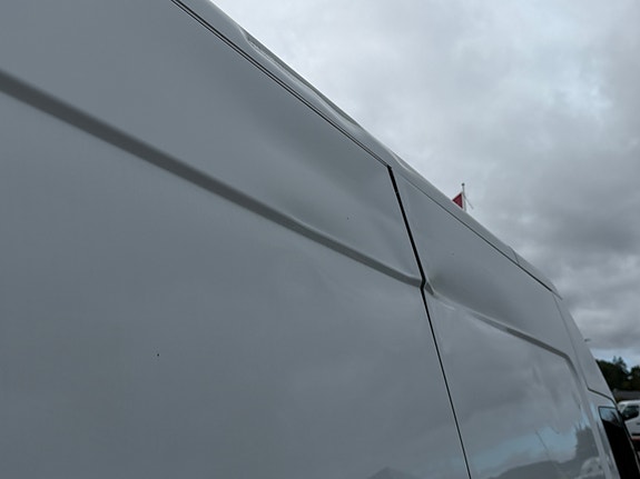 Iveco Daily 9 of 17