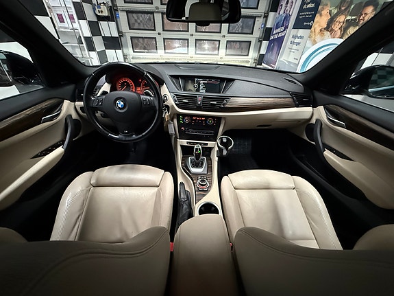 BMW X1 21 of 30