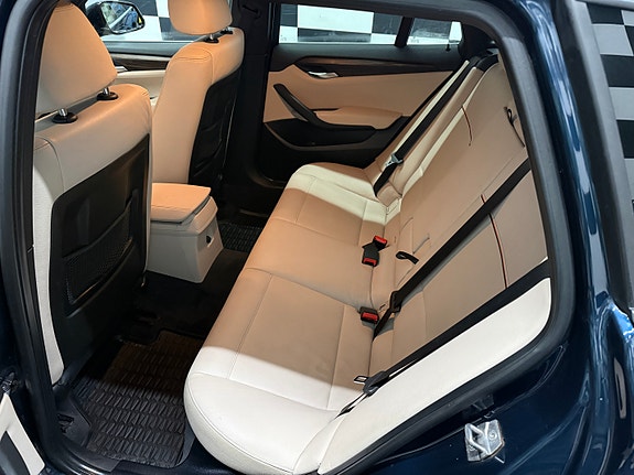 BMW X1 19 of 30