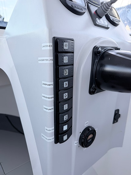 Mazury Pilothouse - Klar for vinterfiske – nypolert og nyservicet! 10 of 30