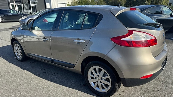 Renault Megane 3 of 23