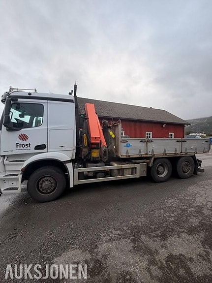 Mercedes-Benz AROCS 3 of 30