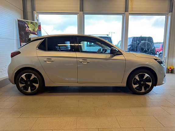 Opel Corsa-e 4 of 27