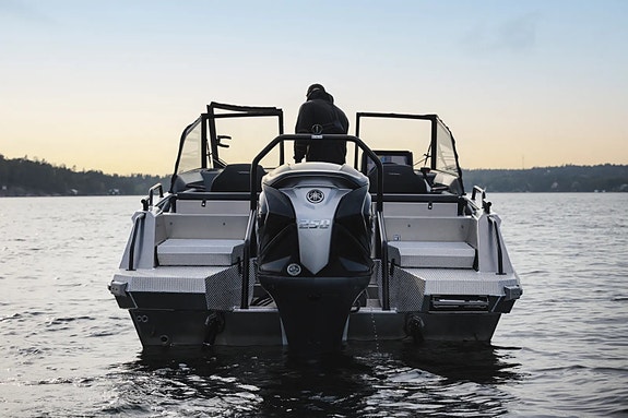 Buster Magnum VMAX - Nyhet!  Utstillingsbåt 7 of 16