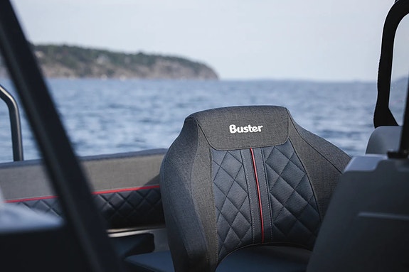 Buster Magnum VMAX - Nyhet!  Utstillingsbåt 9 of 16