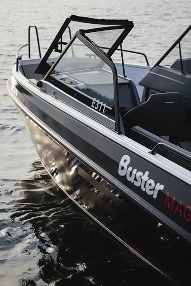 Buster Magnum VMAX - Nyhet!  Utstillingsbåt 6 of 16