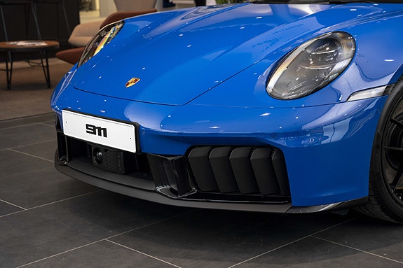 Porsche 911 7 of 30